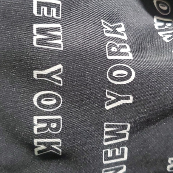 DKNY jacket boys 18T 18 months toddler black white puffer new york - Picture 9 of 15